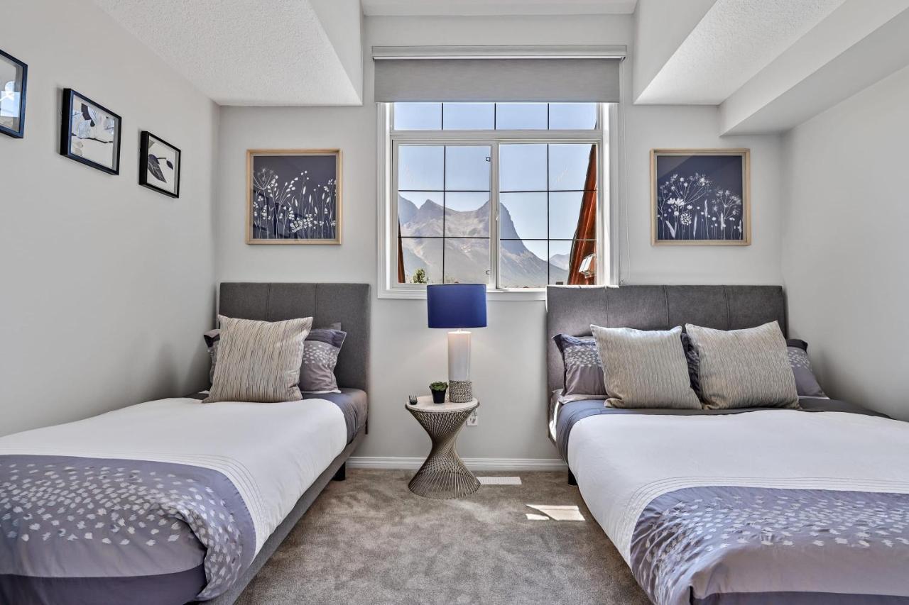 The Lambeth By Samsara Resort Private Entry Panorama Top View 2Br And 2Bth Canmore Exteriör bild